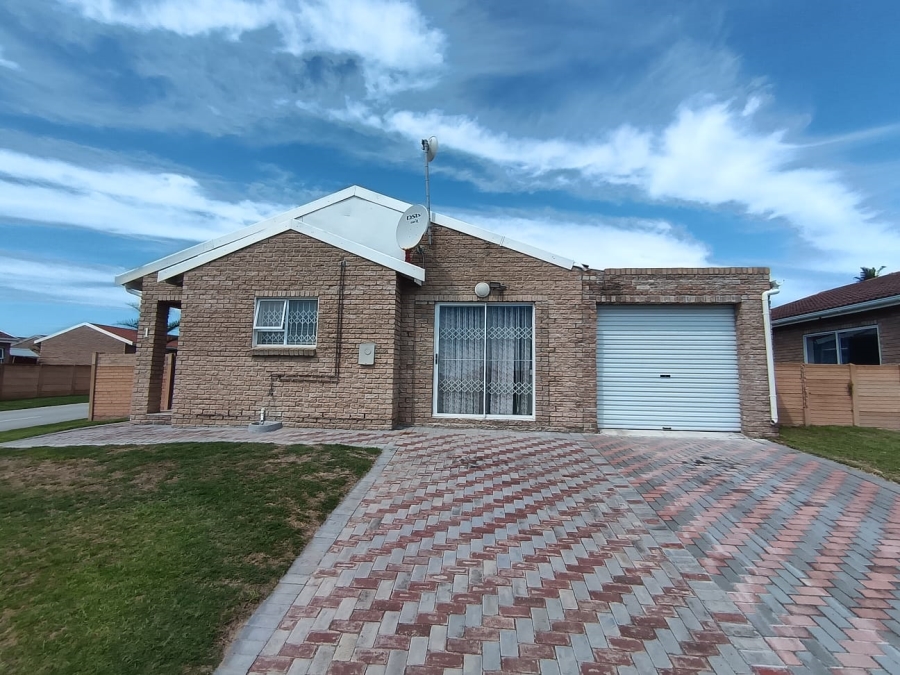3 Bedroom Property for Sale in Parsonsvlei Eastern Cape